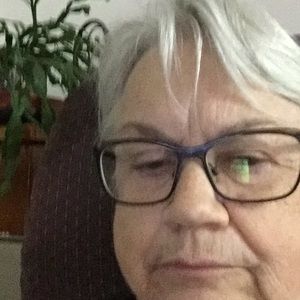 Meet your Posher, Jeannine